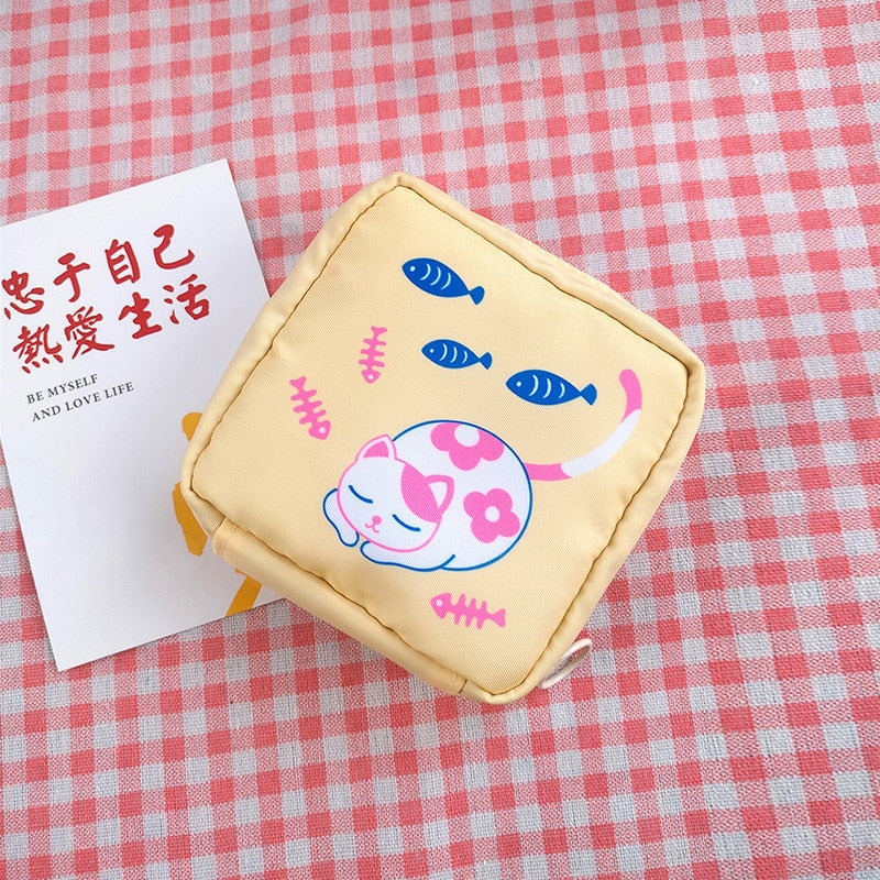 Women Girls Kawaii Cosmetic Makeup Tampon Bear Napkin Pouch Storage Bag Coin Purse Sanitary Pads Bag Mini Data Cables Organizer