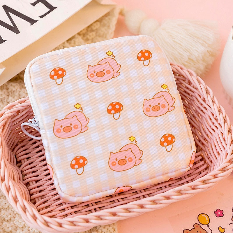 Women Girls Kawaii Cosmetic Makeup Tampon Bear Napkin Pouch Storage Bag Coin Purse Sanitary Pads Bag Mini Data Cables Organizer