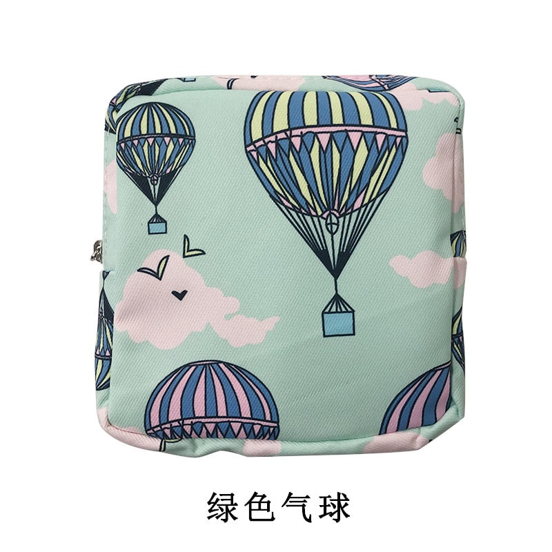 Women Girls Kawaii Cosmetic Makeup Tampon Bear Napkin Pouch Storage Bag Coin Purse Sanitary Pads Bag Mini Data Cables Organizer