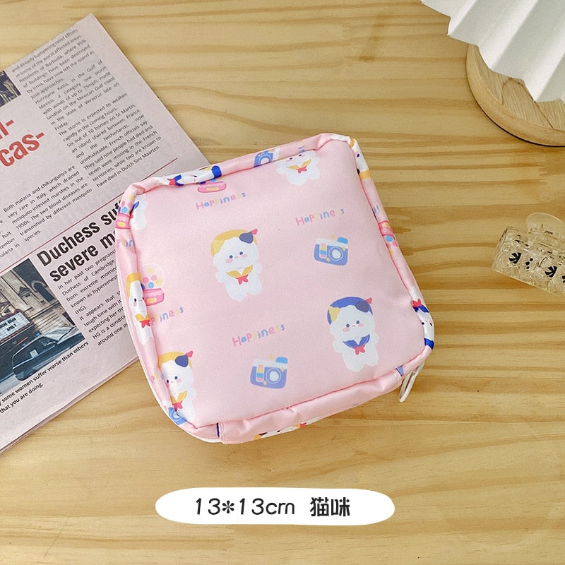 Women Girls Kawaii Cosmetic Makeup Tampon Bear Napkin Pouch Storage Bag Coin Purse Sanitary Pads Bag Mini Data Cables Organizer