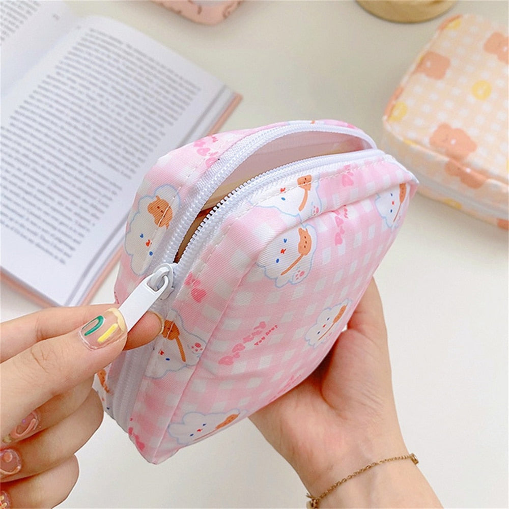 Women Girls Kawaii Cosmetic Makeup Tampon Bear Napkin Pouch Storage Bag Coin Purse Sanitary Pads Bag Mini Data Cables Organizer