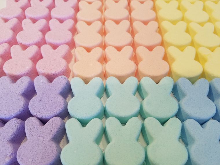 Bath Bomb Bunnies